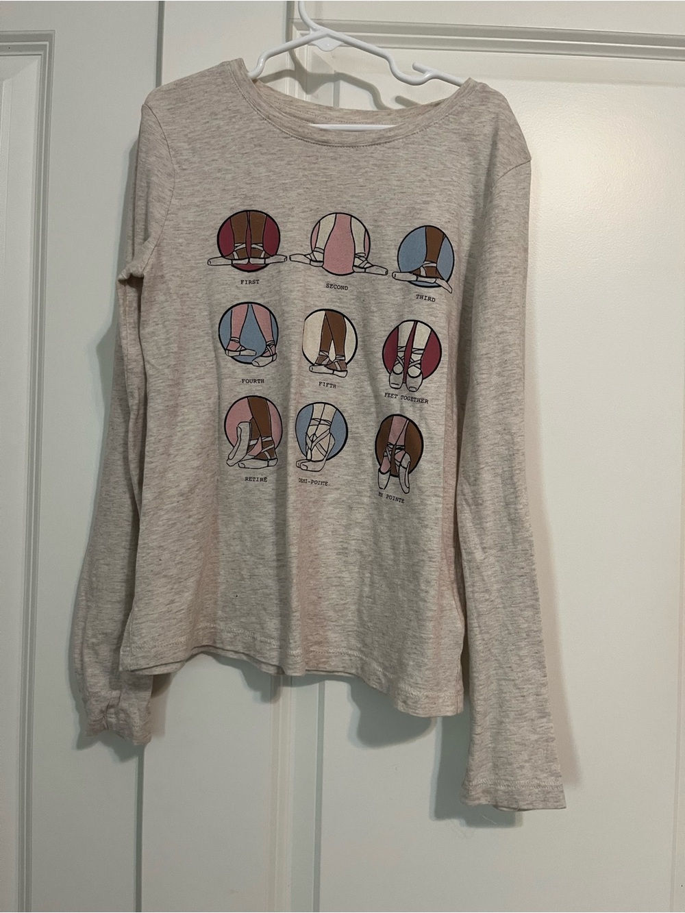 Girls' Long Sleeve Ballet Graphic Tee - Light Heather